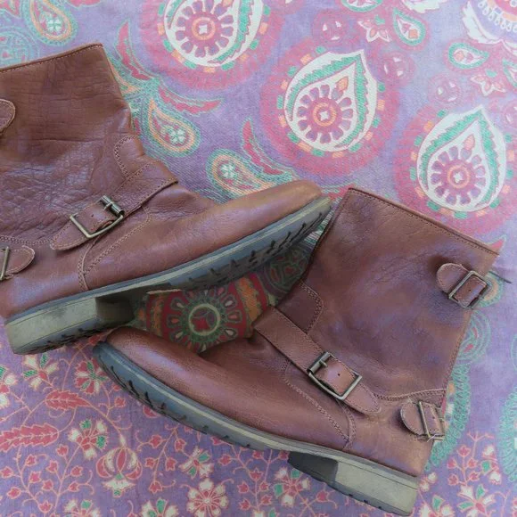 Brown Leather Moto Boots - Picture 1 of 6
